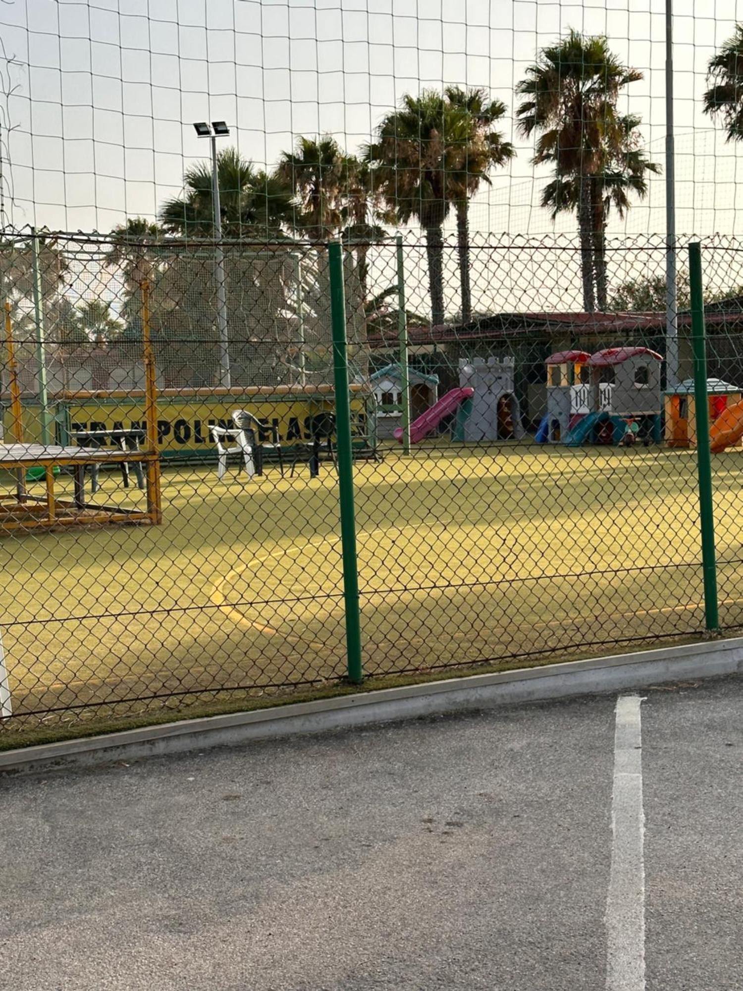 Villaggio Turistico La Baia Degli Angeli Margherita Di Savoia Exterior foto